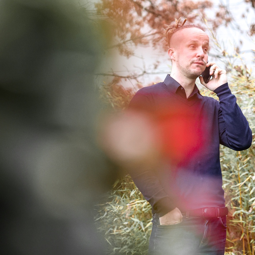 Sebastian Winkler erklärt: Wiederholende Aufgaben behindern das Wachstum deines Unternehmens