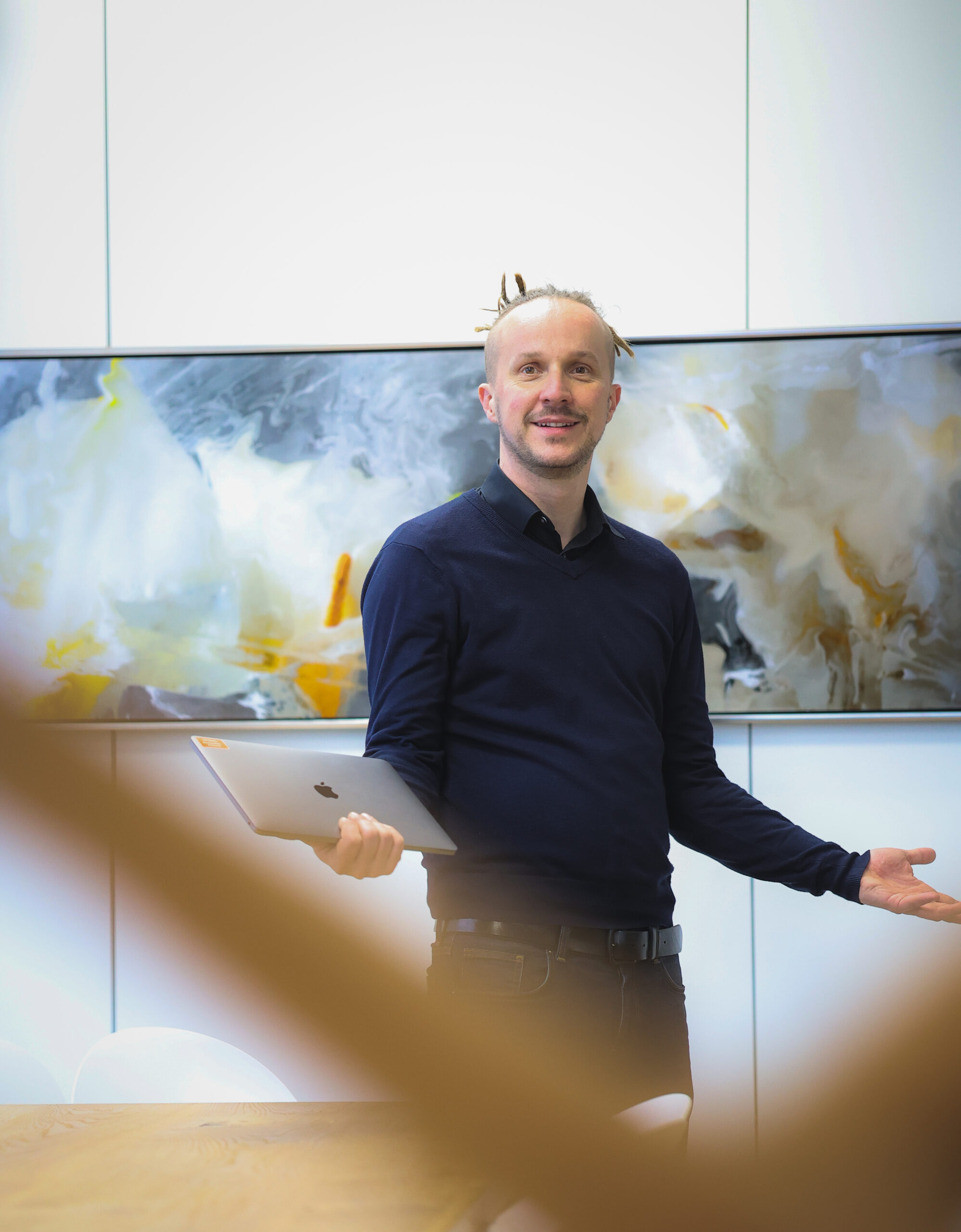 Sebastian Winkler über die Debatte: KI als Jobkiller und den Verlust menschlicher Arbeit