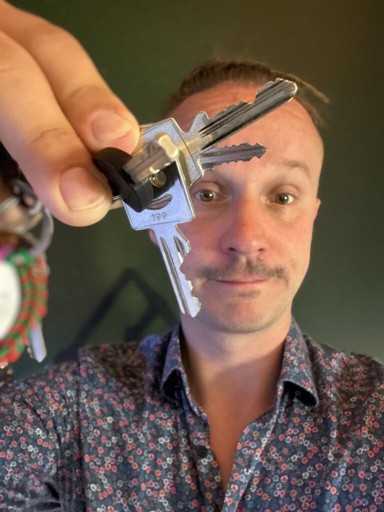 Wie Hacker Zugang zu 25 US-Regierungsorganisationen erlangten. 🚨