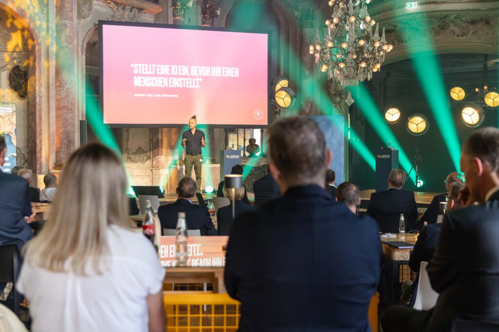 IMG_6298 – Keynote Themen & Vorträge buchen Sebastian Winkler Speaker
