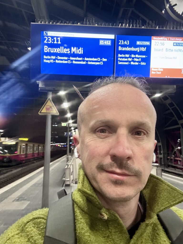 Nachtzug nach Amsterdam: So sieht KI-Beratung wirklich aus